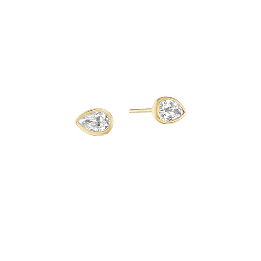 Diamond Studs (Pear)